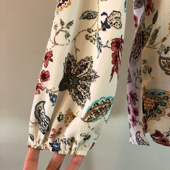 Womens Faith & Joy Open Long sleeve Floral Blouse size M - Picture 5 of 14